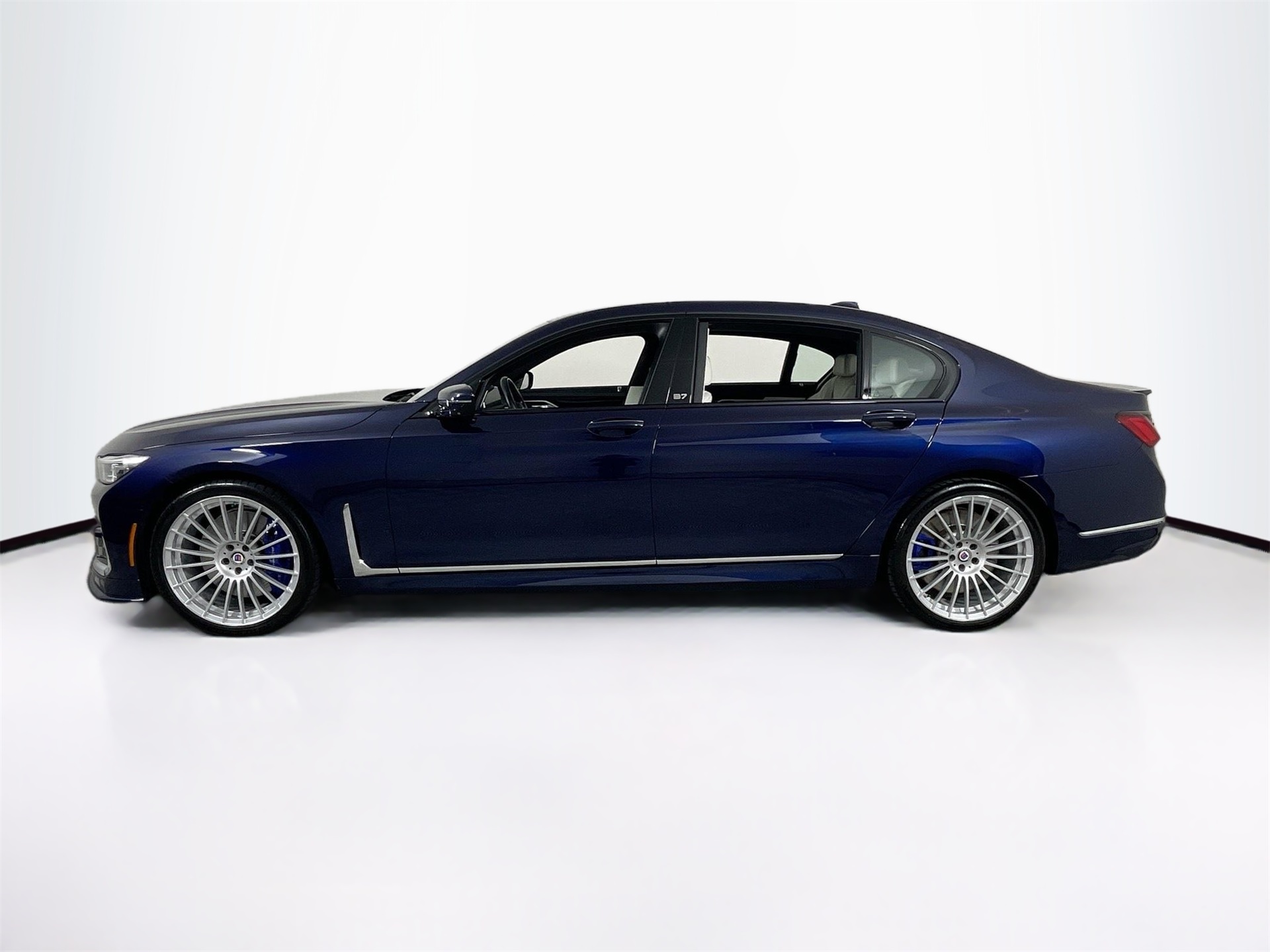 2022 Bmw B7 photo 4