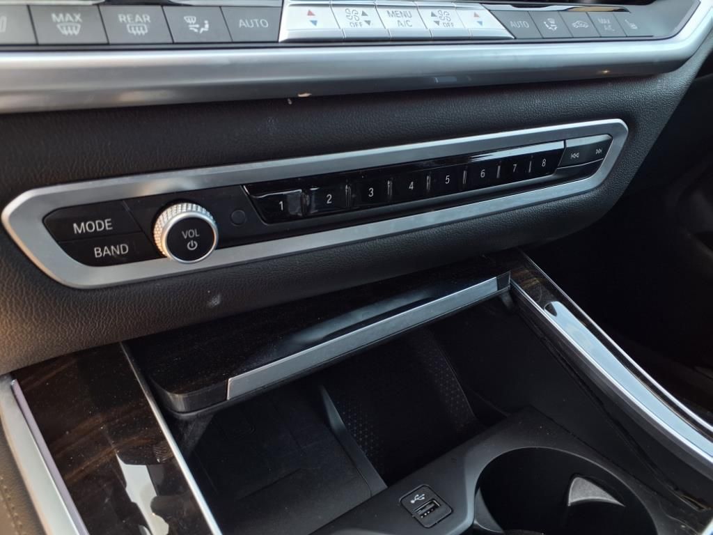 2023 Bmw X5 xDrive45e photo 11
