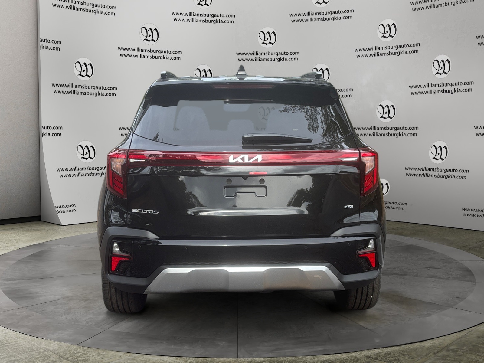 2026 Kia Seltos SX photo 3