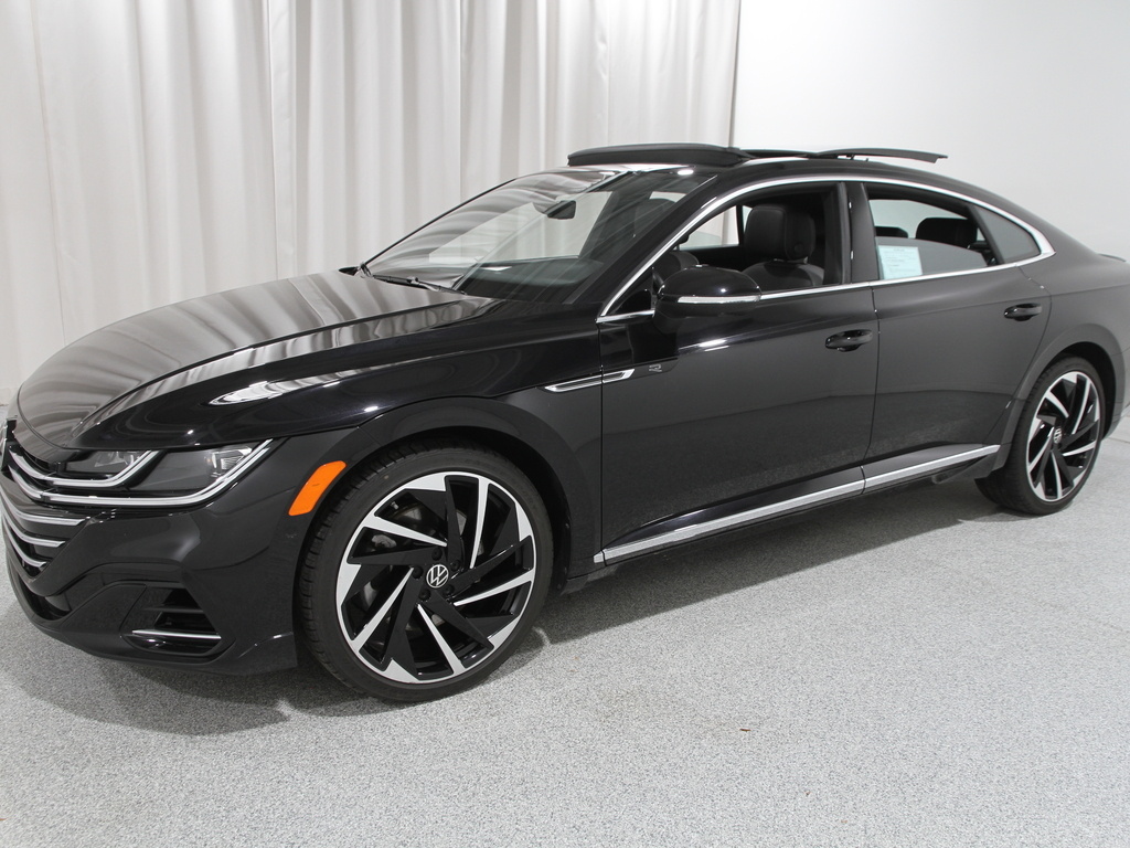 2023 Volkswagen Arteon SEL Premium R-Line photo 3