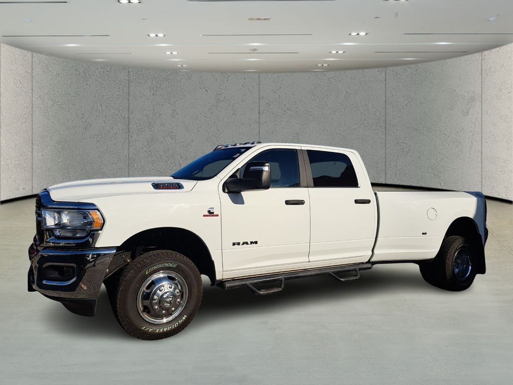 2023 RAM Ram 3500 Pickup Big Horn's photo