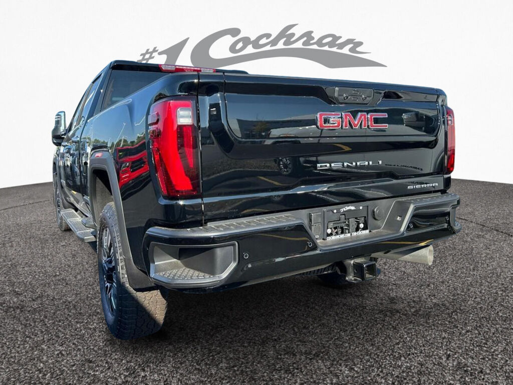 2025 Gmc Sierra 3500 HD Denali photo 4