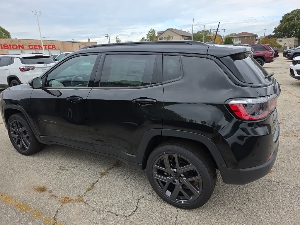 2026 Jeep Compass Limited Altitude photo 4