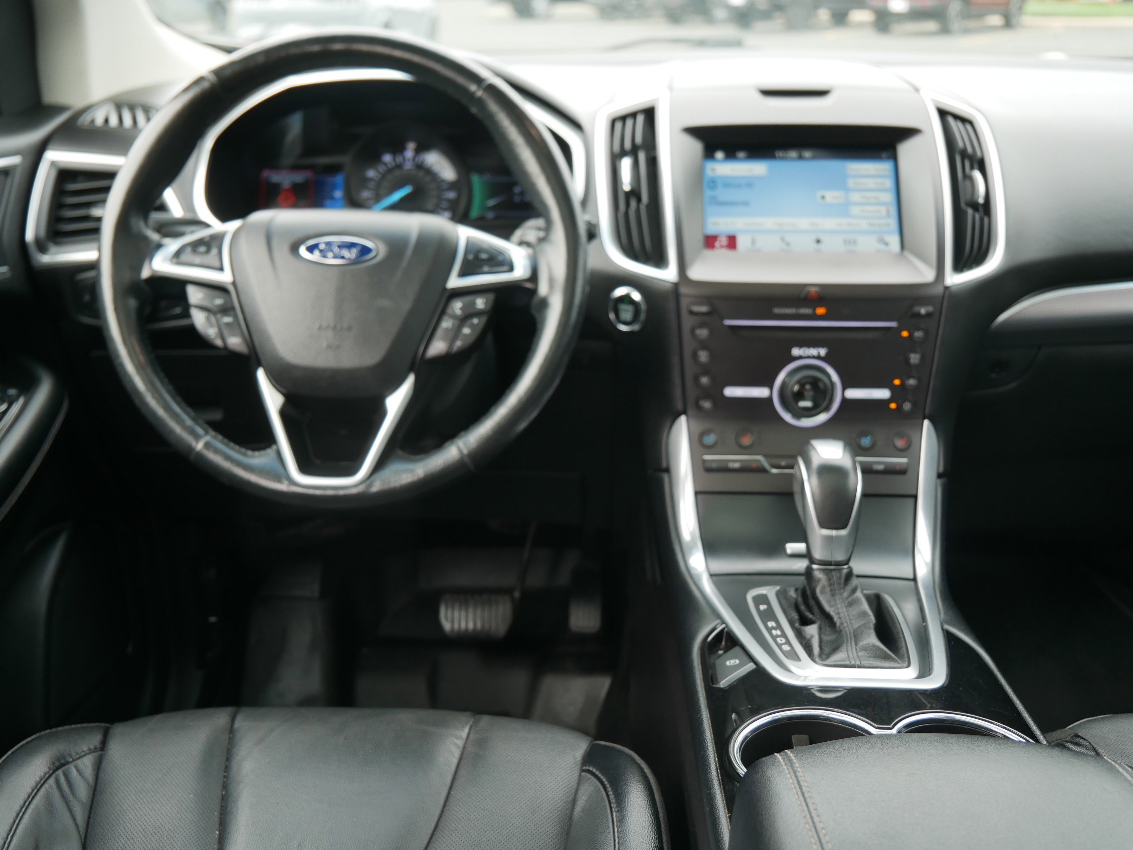 2016 Ford Edge Titanium photo 15