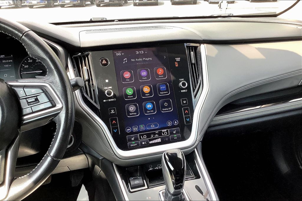 2023 Subaru Outback Onyx Edition photo 4
