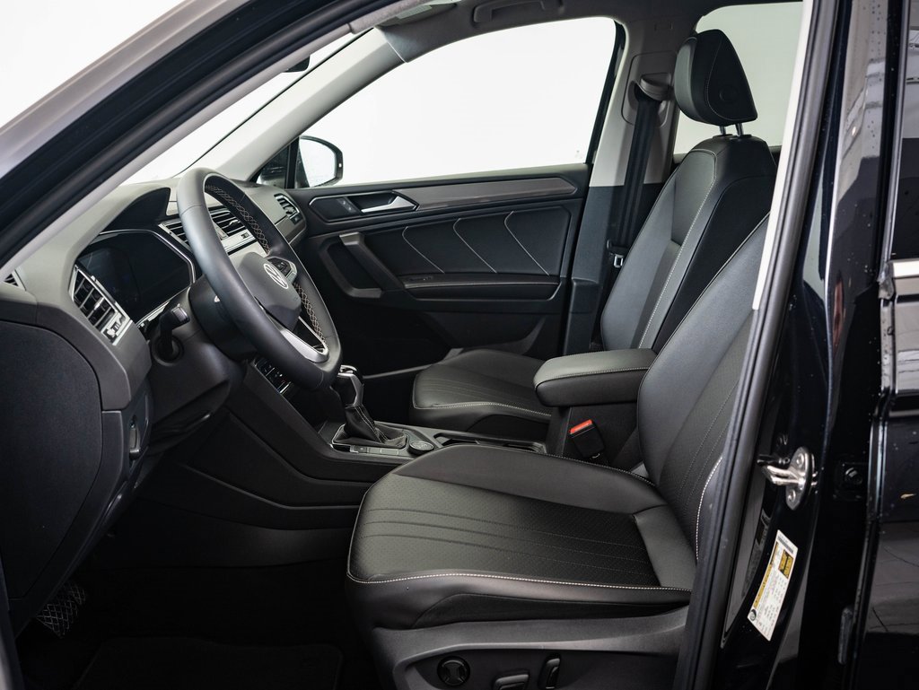 2022 Volkswagen Tiguan SE photo 17