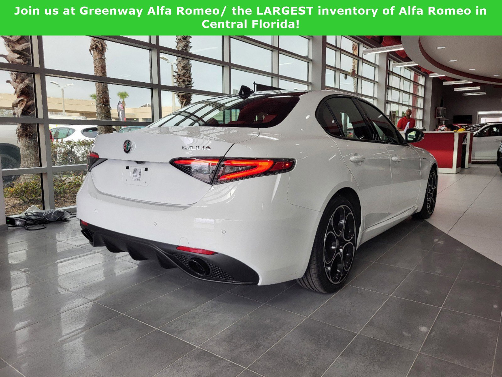 2025 Alfa Romeo Giulia SPRINT photo 3