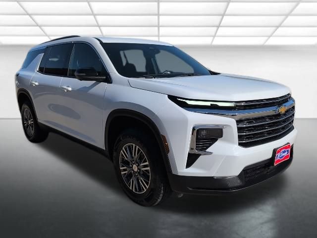 2024 Chevrolet Traverse 2LT's photo