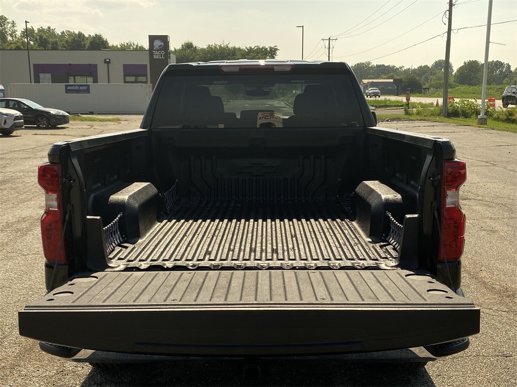 2022 Chevrolet Silverado 1500 LT photo 19