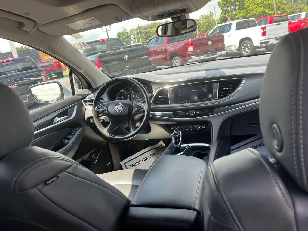 2021 Buick Enclave Essence photo 24
