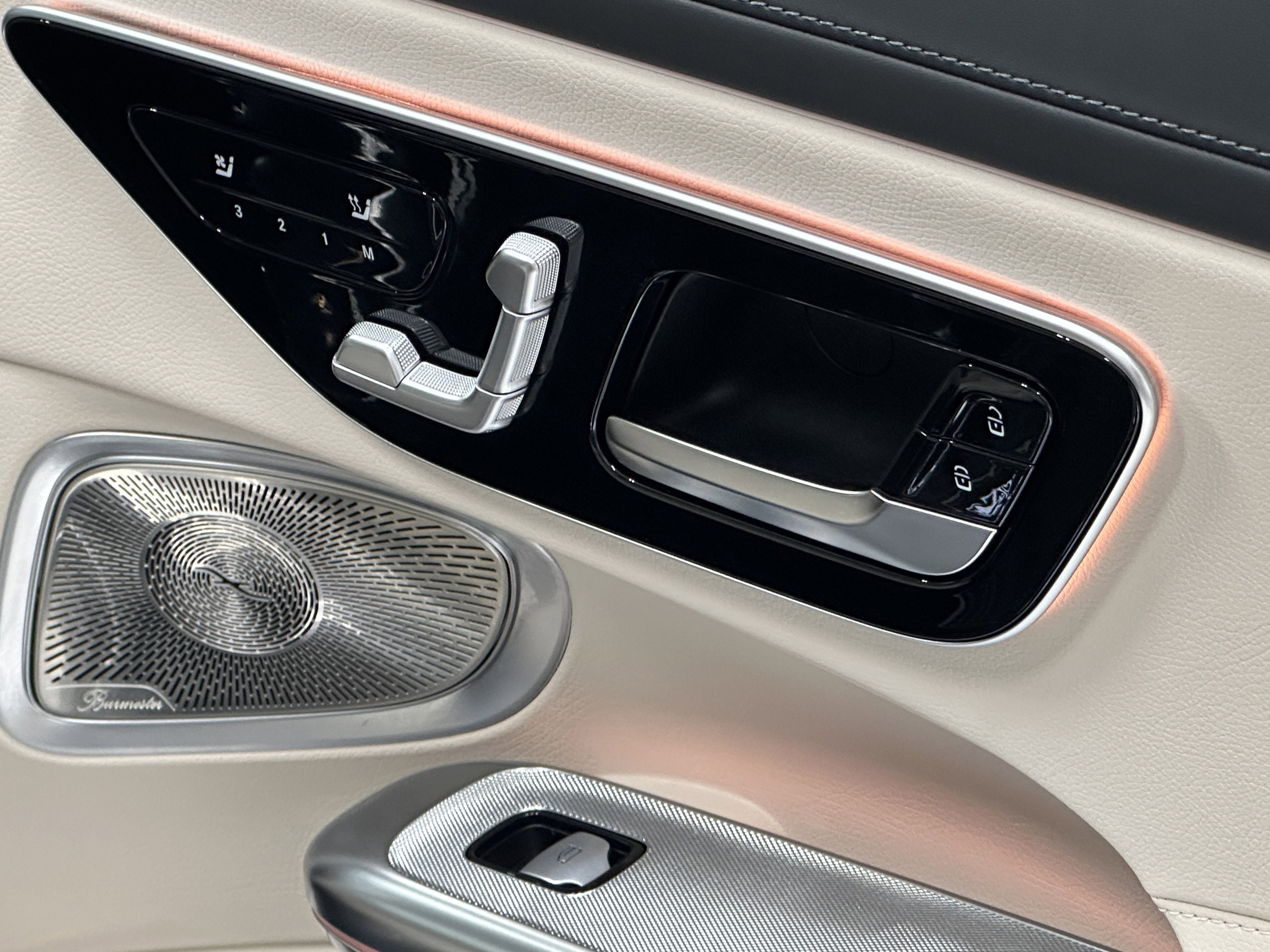2024 Mercedes Benz CLE 4MATIC 300 photo 12