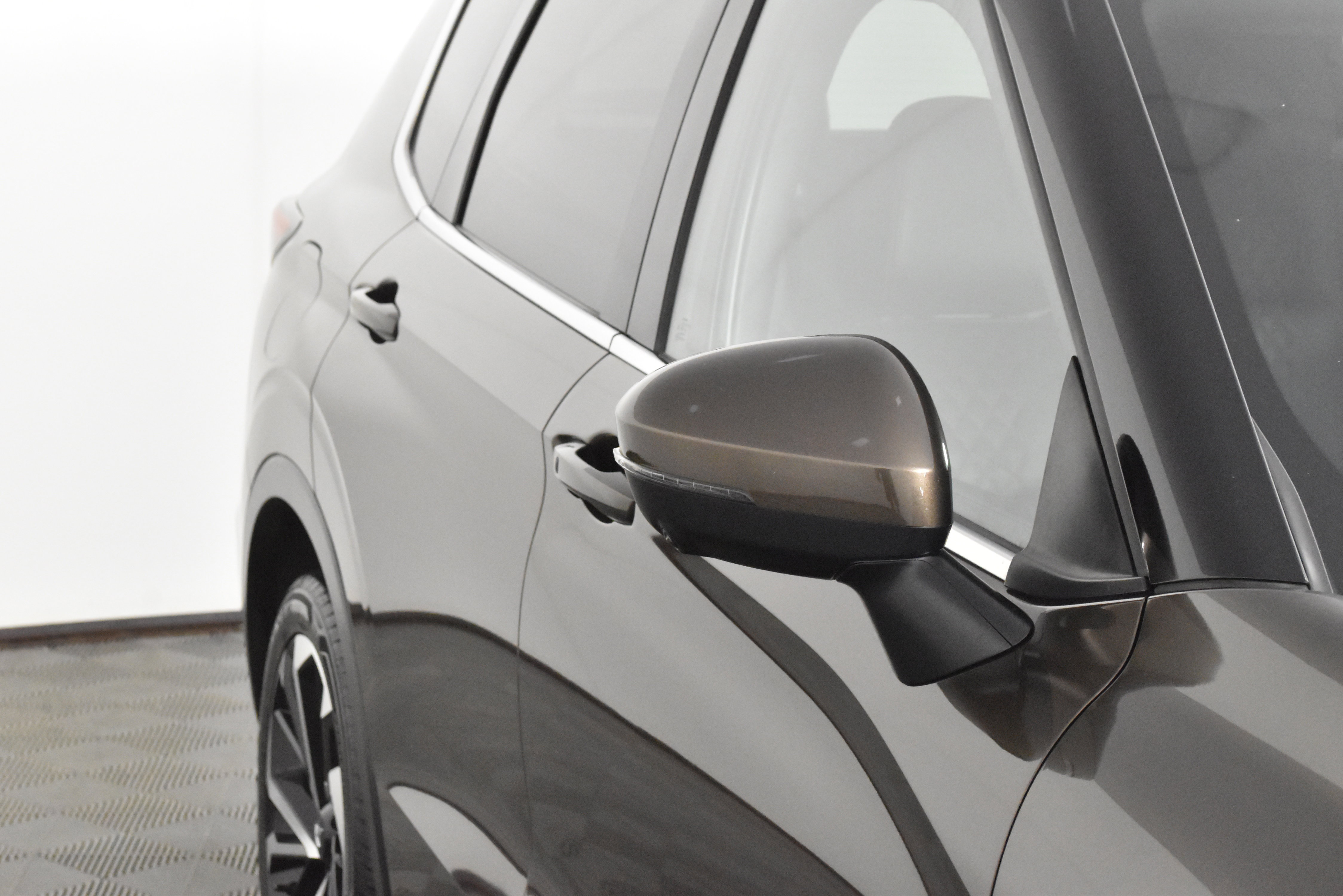 2022 Mitsubishi Outlander SEL Launch Edition S-AWC photo 3