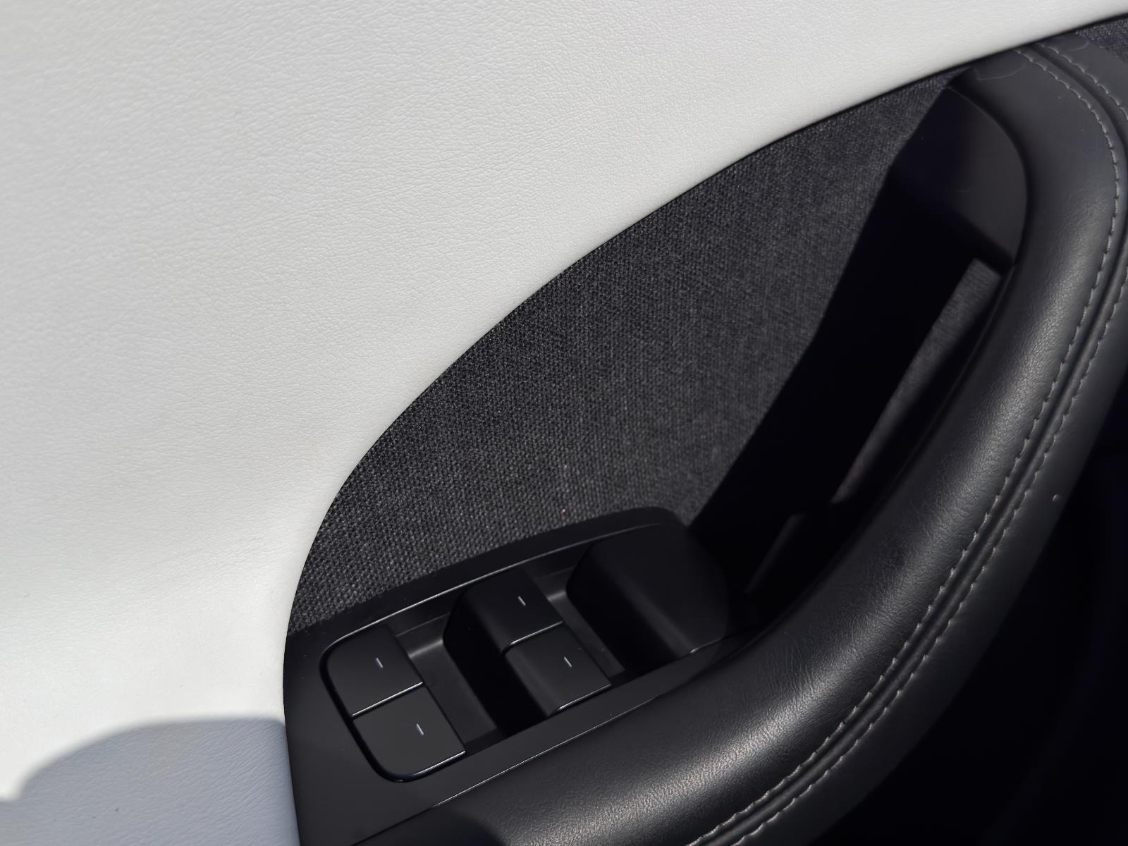 2021 Tesla Model S Long Range photo 12