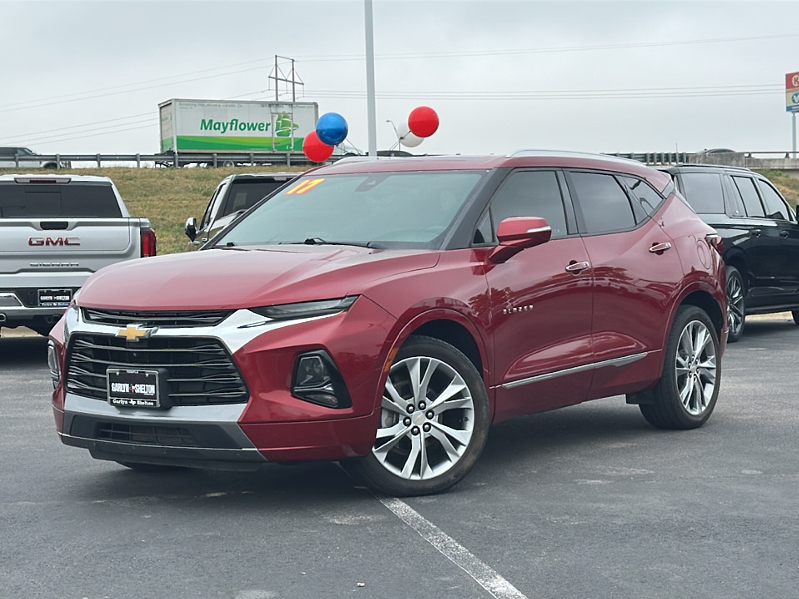 2019 Chevrolet Blazer Premier photo 2