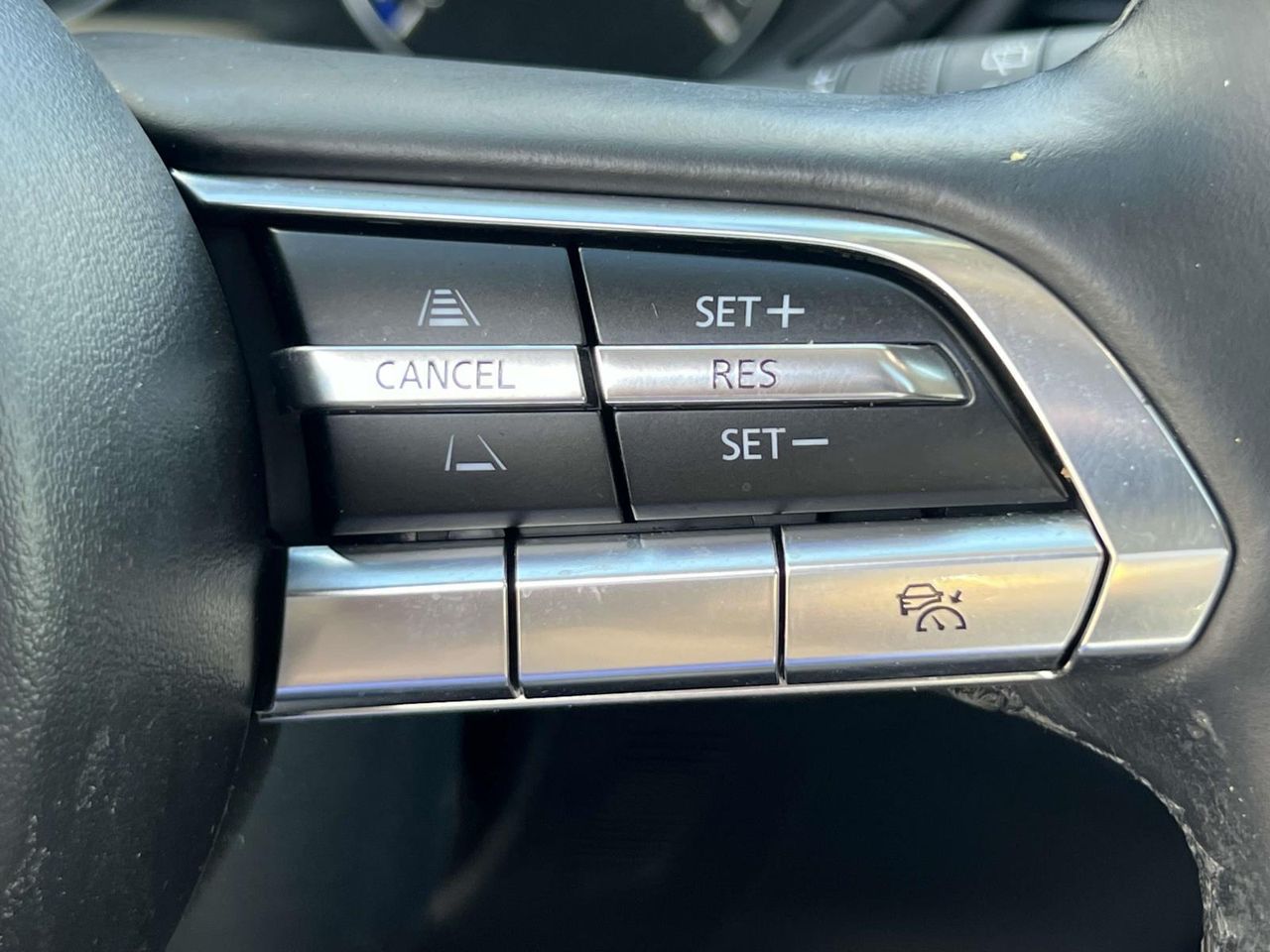 2022 Mazda CX-30 Premium photo 19