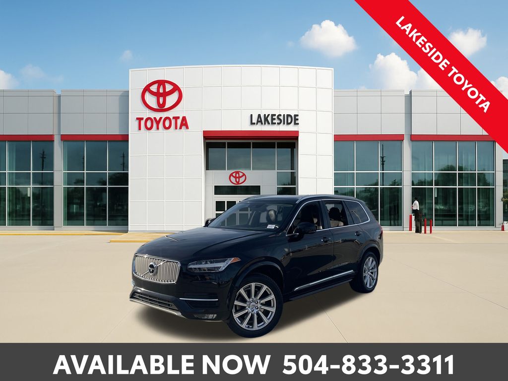 2017 Volvo XC90 Inscription