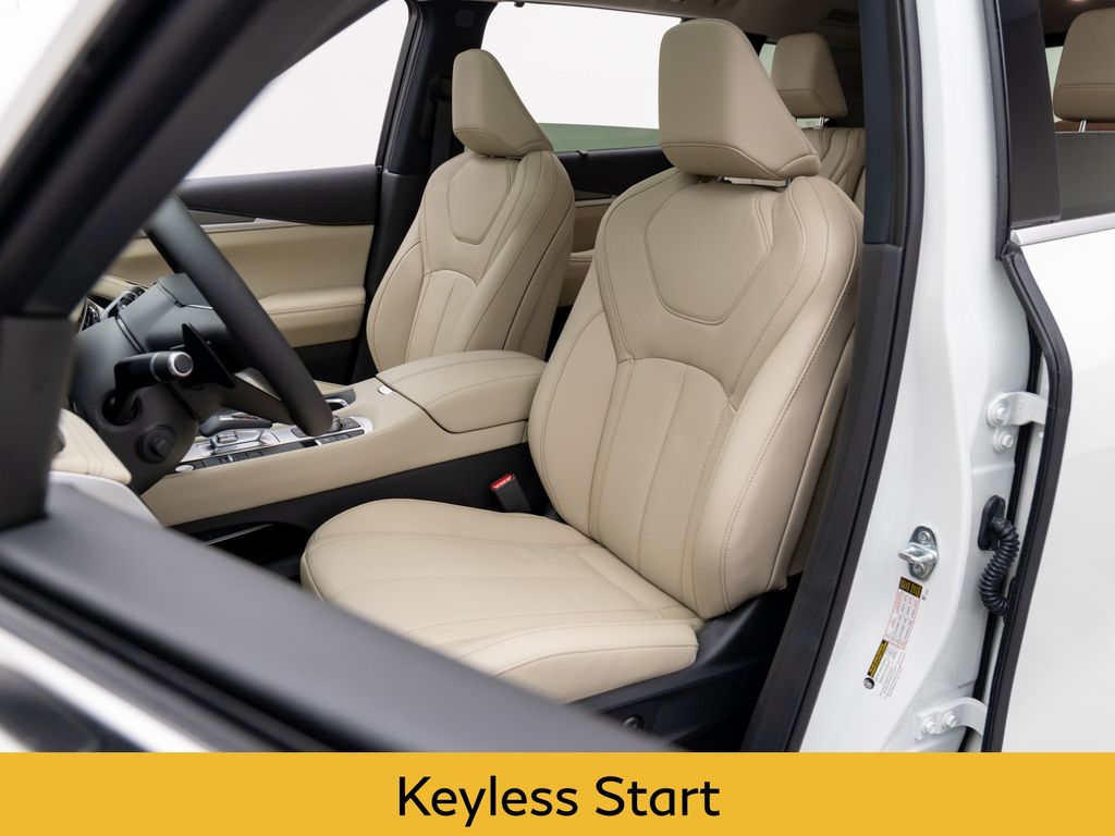 2025 Infiniti QX60 Luxe photo 5