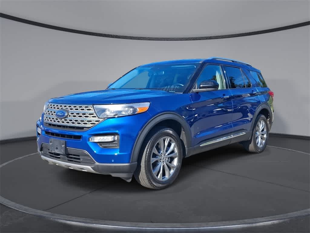 2022 Ford Explorer Limited's photo