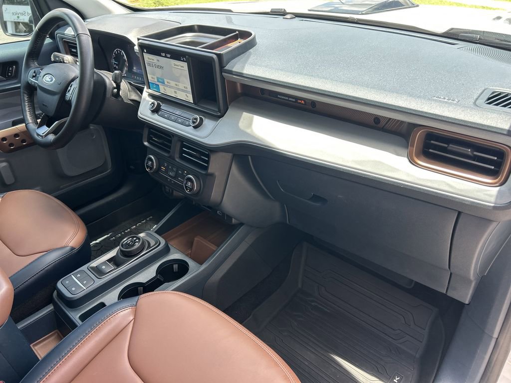 2022 Ford Maverick Lariat photo 10