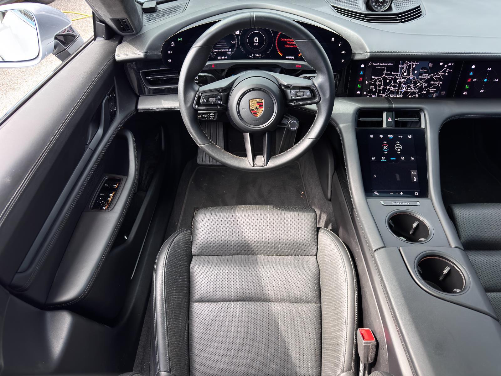 2020 Porsche Taycan Turbo S photo 22