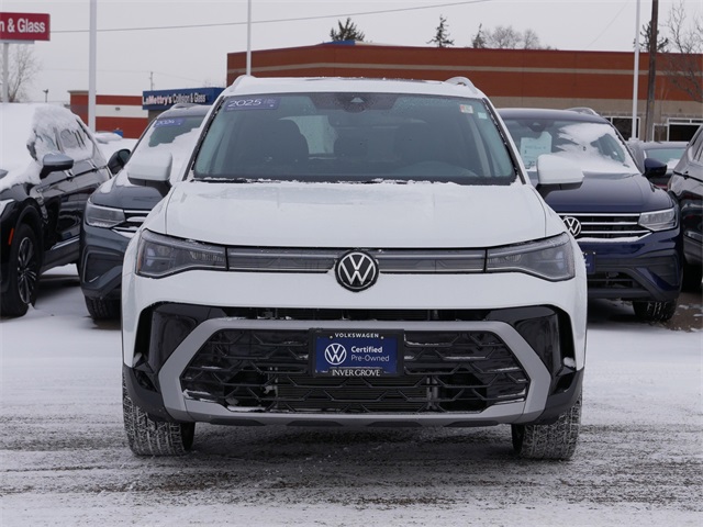 Certified 2025 Volkswagen Taos SEL with VIN 3VV4C7B24SM020835 for sale in Inver Grove Heights, Minnesota