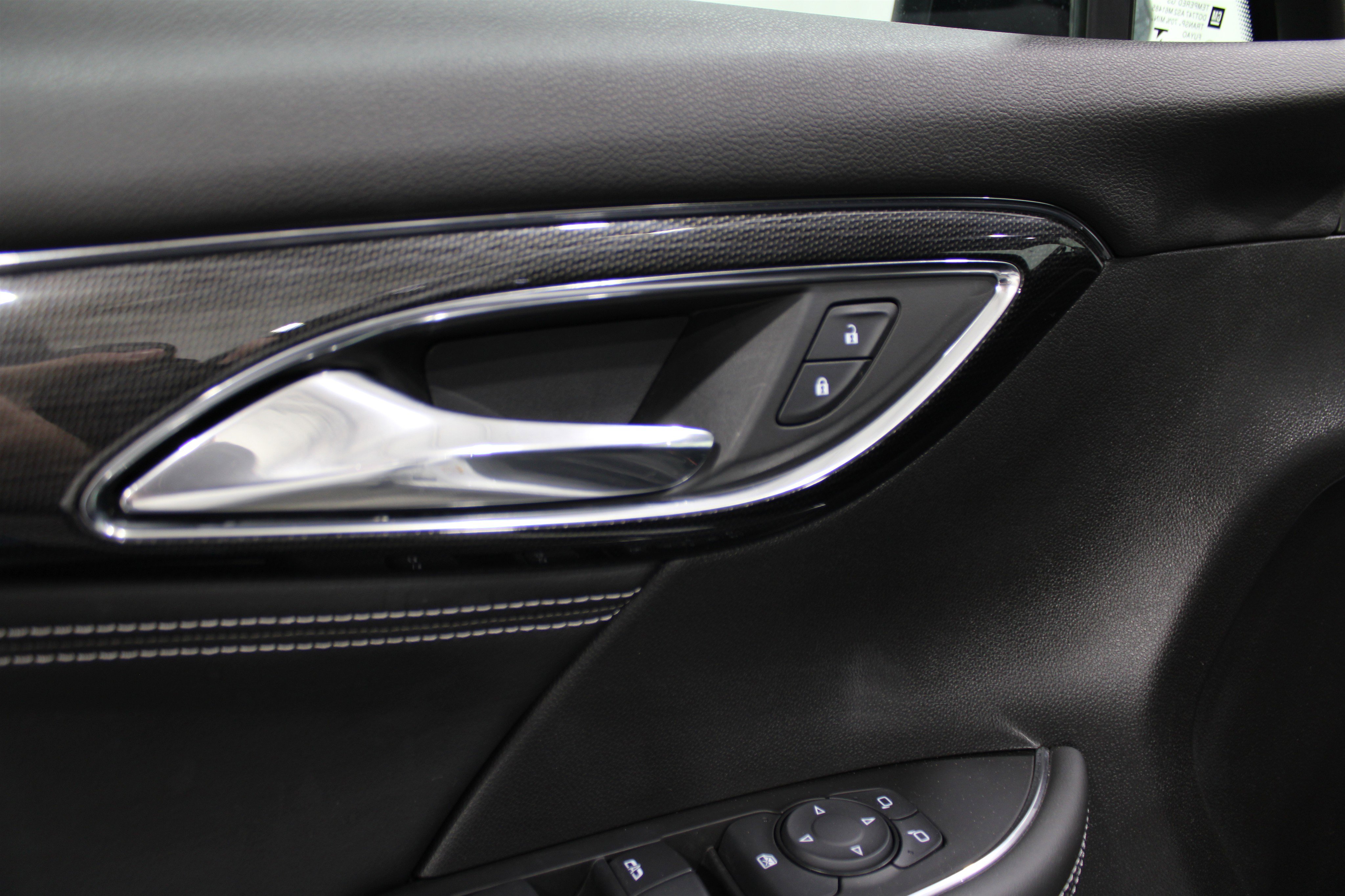 2023 Buick Envision Preferred photo 3