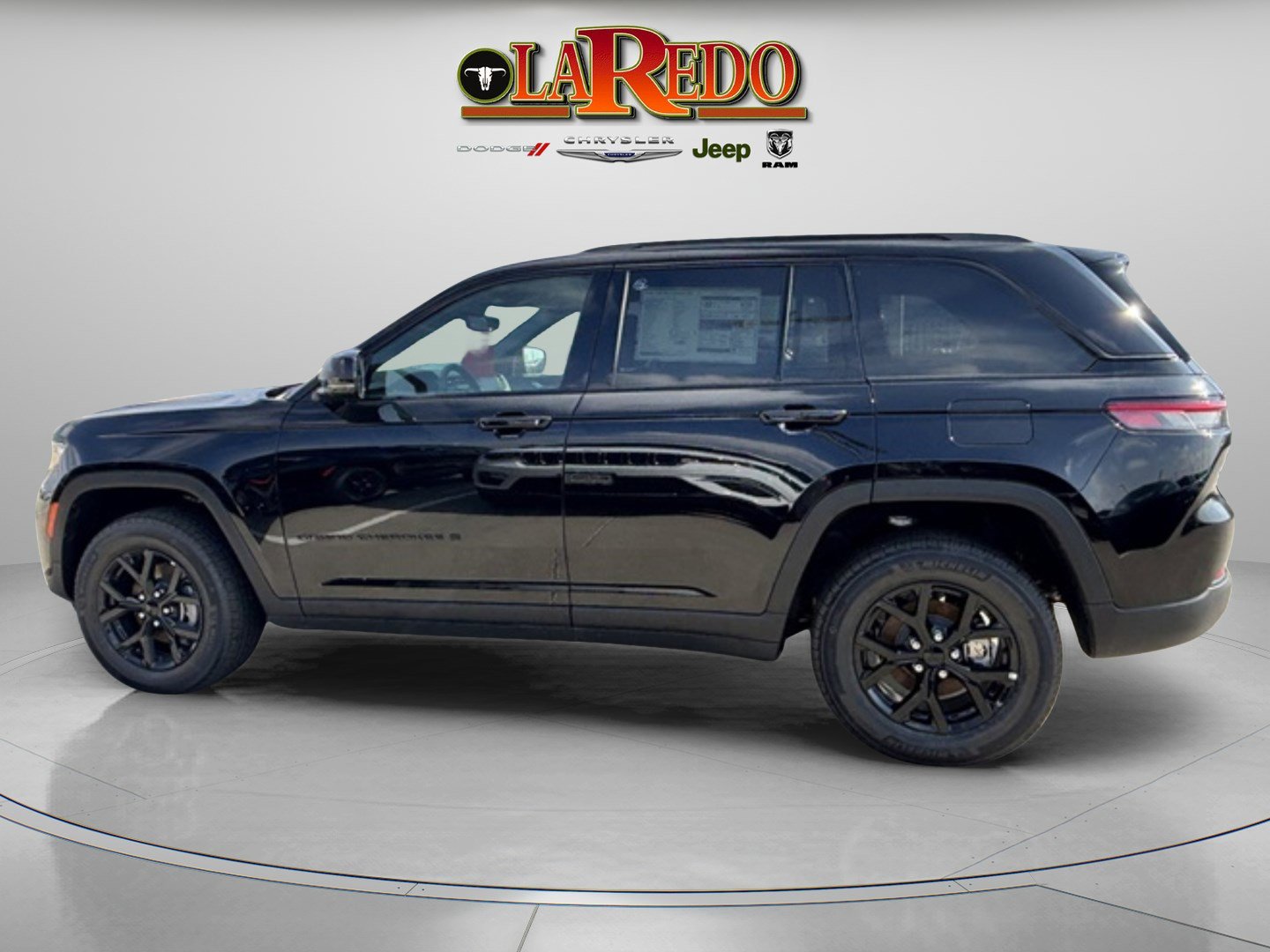 2025 Jeep Grand Cherokee Altitude X photo 4