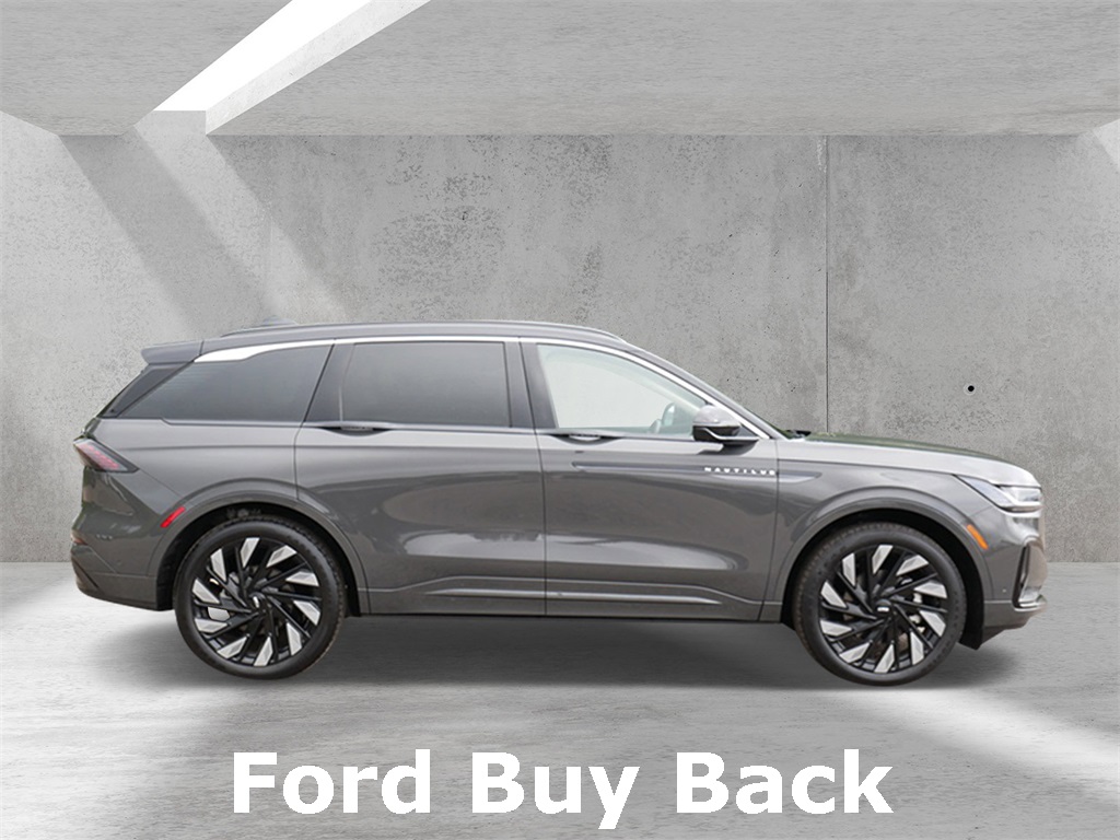 Used 2024 Lincoln Nautilus Black Label with VIN 5LMPJ9JA3RJ861311 for sale in White Bear Lake, Minnesota