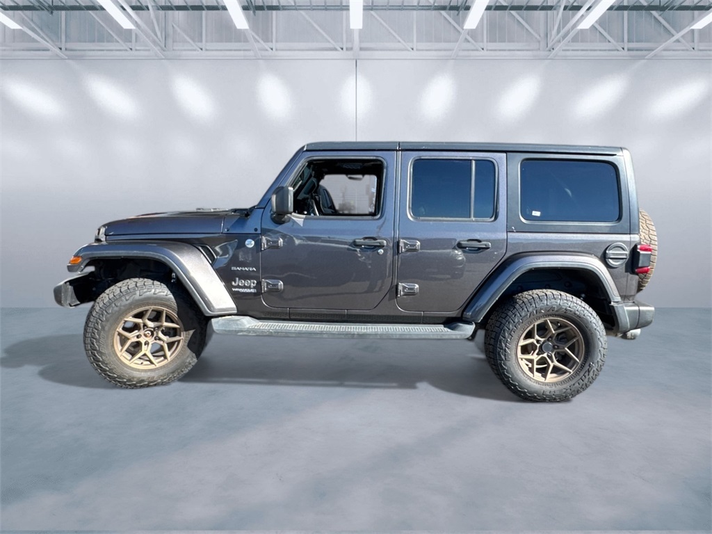 2020 Jeep Wrangler Unlimited Sahara photo 3