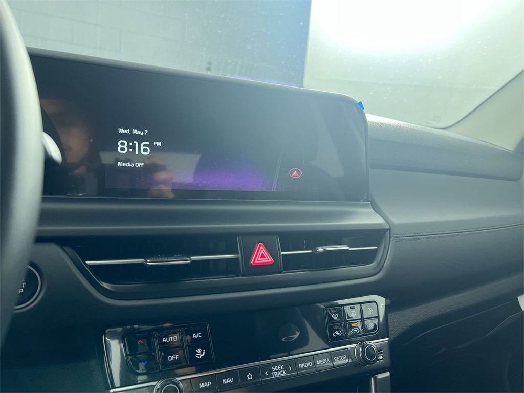 2026 Kia Seltos EX photo 24
