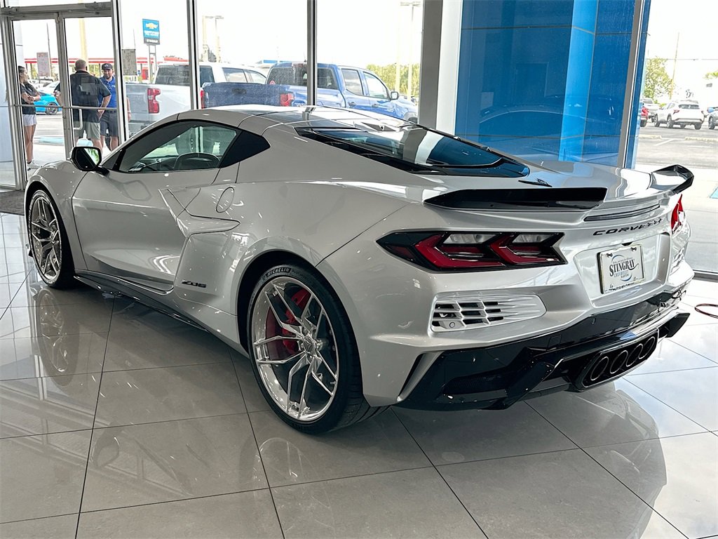 2026 Chevrolet Corvette Z06 3LZ photo 4
