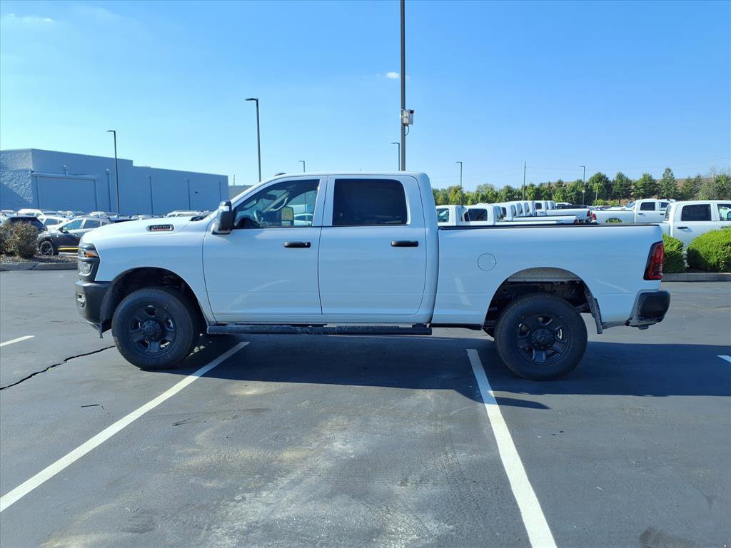 2026 Ram 3500 Tradesman photo 2