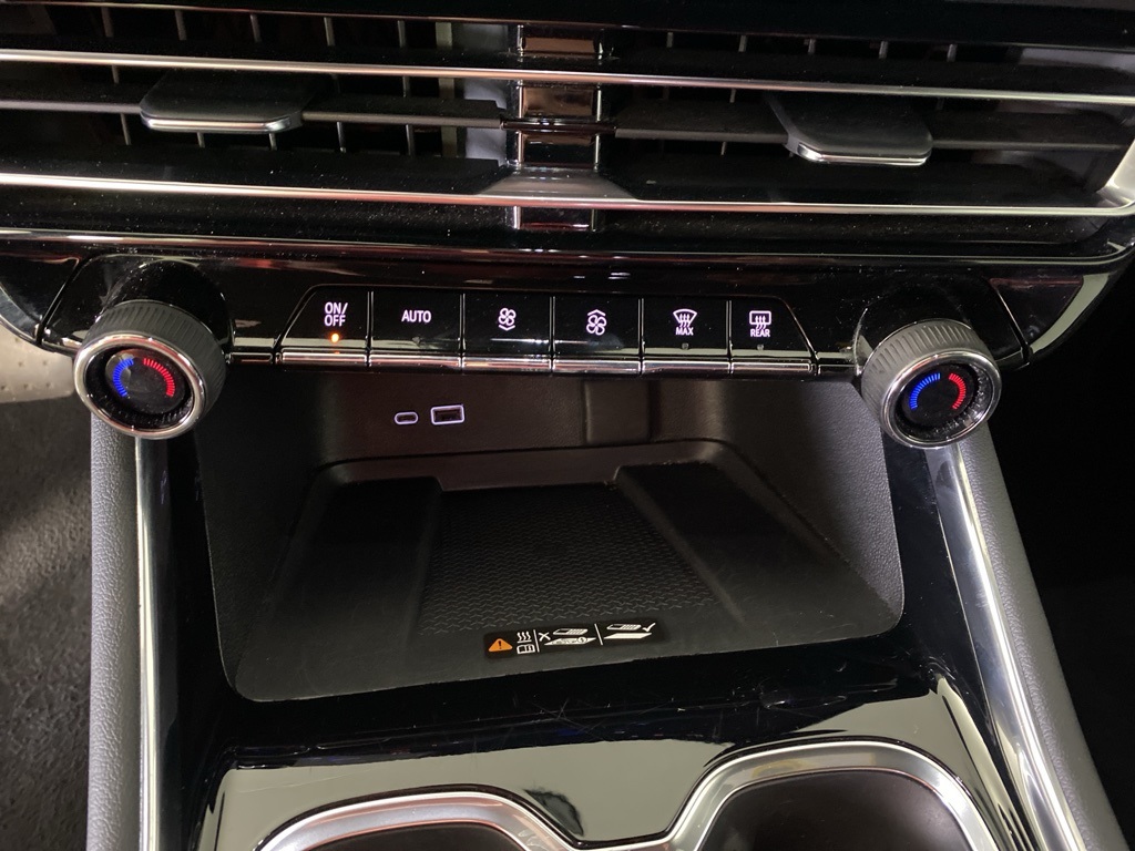 2024 Chevrolet Traverse 2LT photo 34