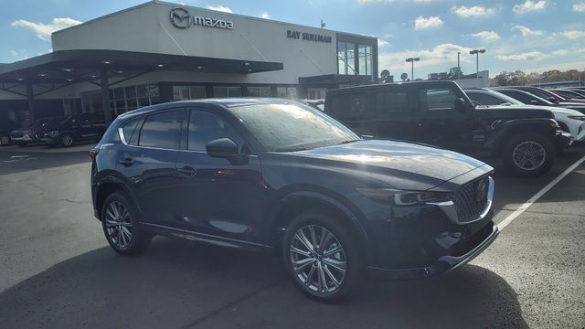 2025 Mazda CX-5 Turbo Signature's photo