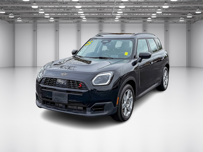 2025 MINI Countryman S's photo