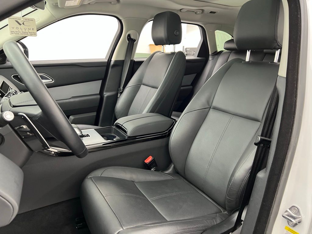 2024 Land Rover Range Rover Velar S photo 7