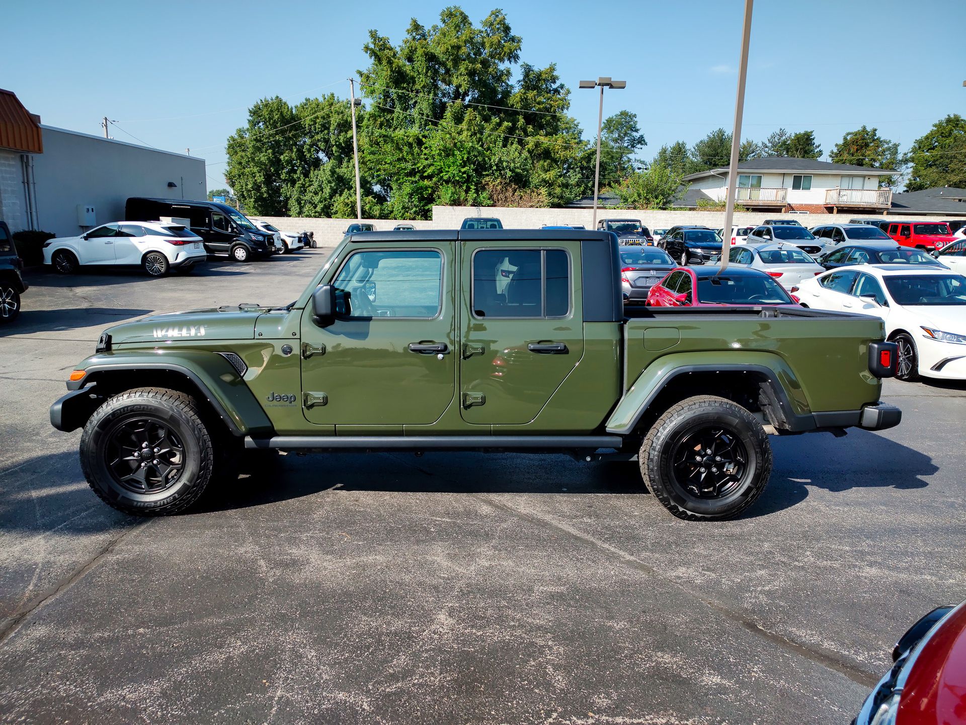 2022 Jeep Gladiator Willys photo 8
