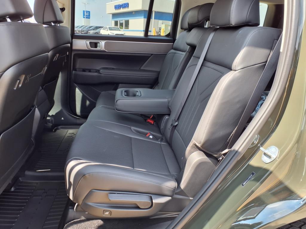 2026 Hyundai Santa Fe XRT photo 4