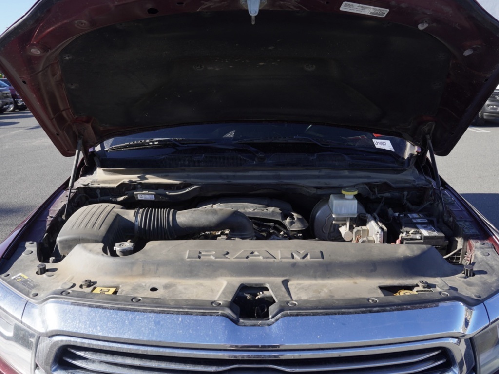 2019 Ram 1500 Laramie photo 3