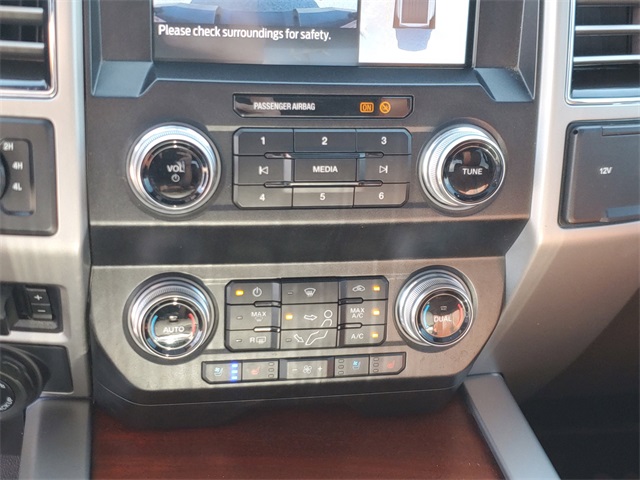 2021 Ford F-350 King Ranch photo 27