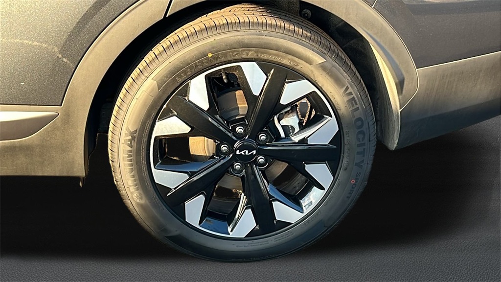 2023 Kia Sportage Plug-In Hybrid X-Line photo 4