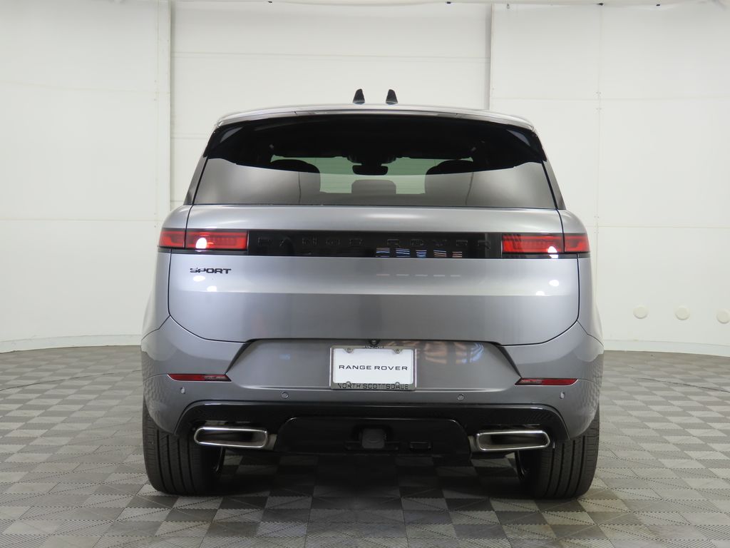 2025 Land Rover Range Rover Sport SE photo 3