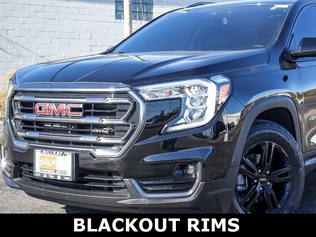 2023 GMC TERRAIN - Image 2