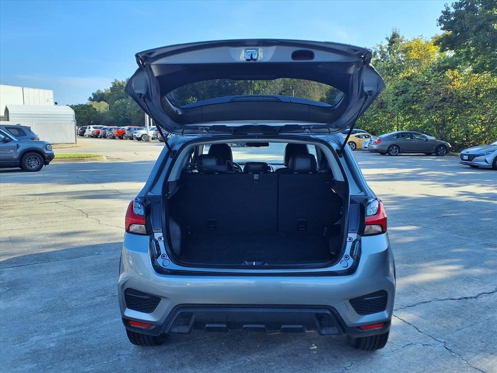 2024 Mitsubishi Outlander Sport SE photo 6