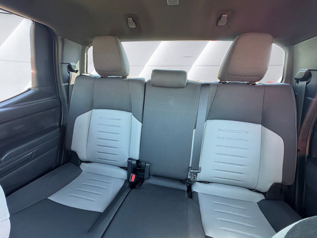 2024 Toyota Tacoma TRD Sport photo 18