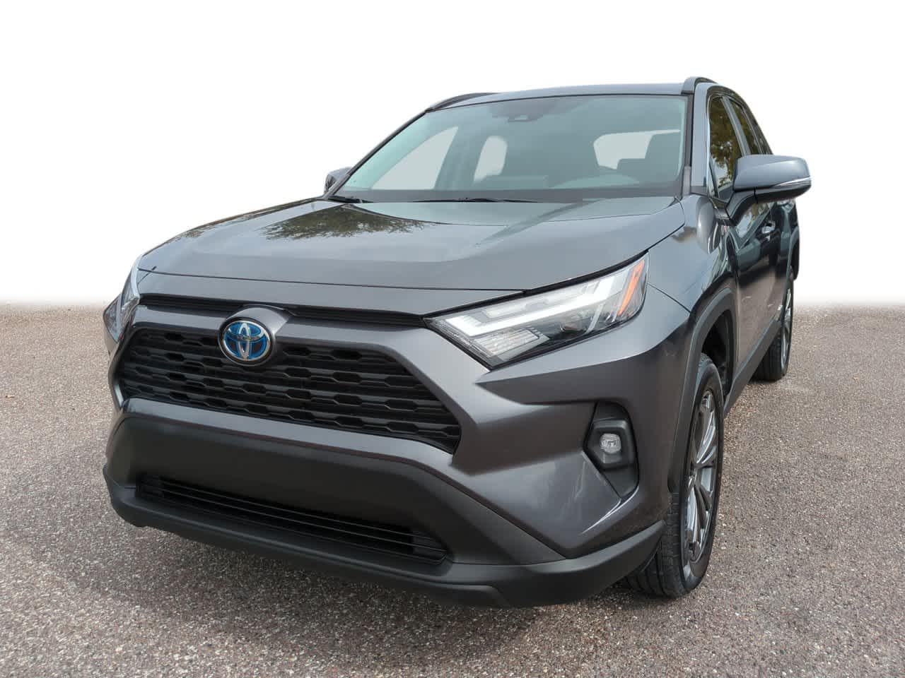 2023 Toyota RAV4 XLE Premium's photo