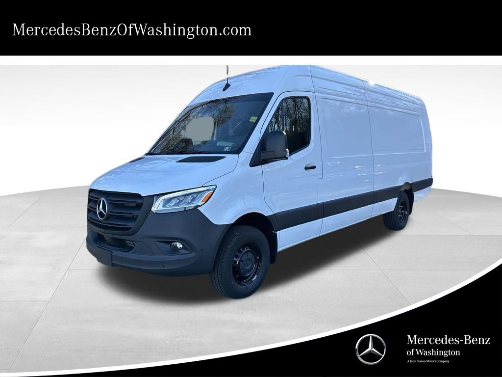 2025 Mercedes-Benz Sprinter Cargo Van Base's photo