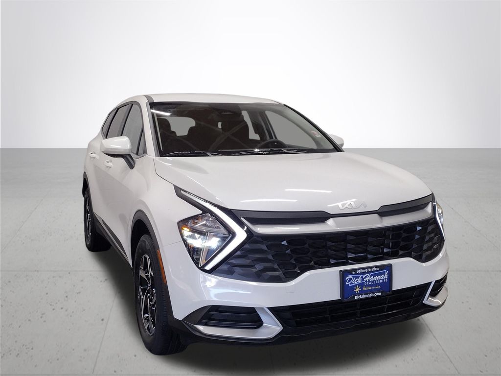 2023 Kia Sportage LX photo 4