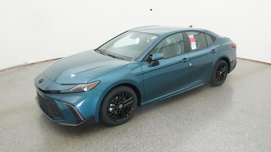 2026 Toyota Camry SE's photo