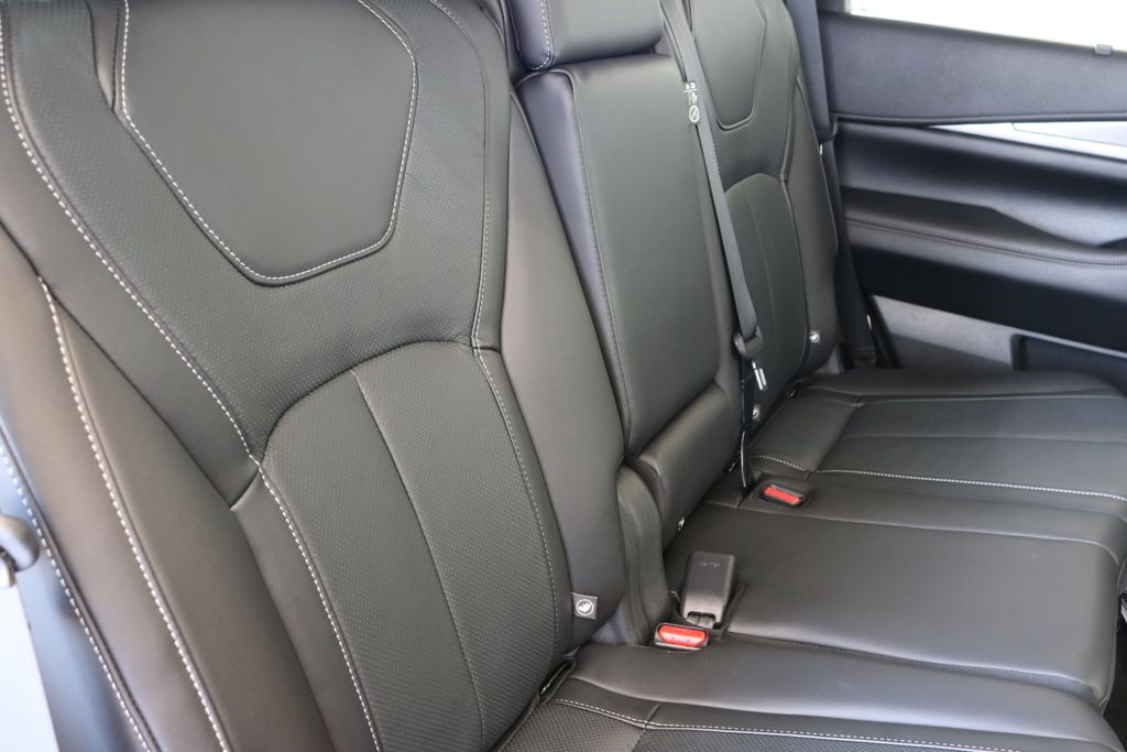 2025 Infiniti QX60 Luxe photo 29